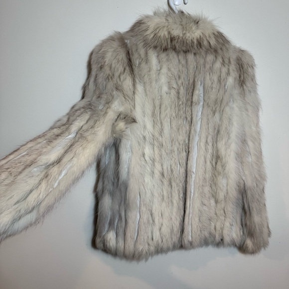 Saga Blue Fox Fur Coat size XL - Picture 4 of 15